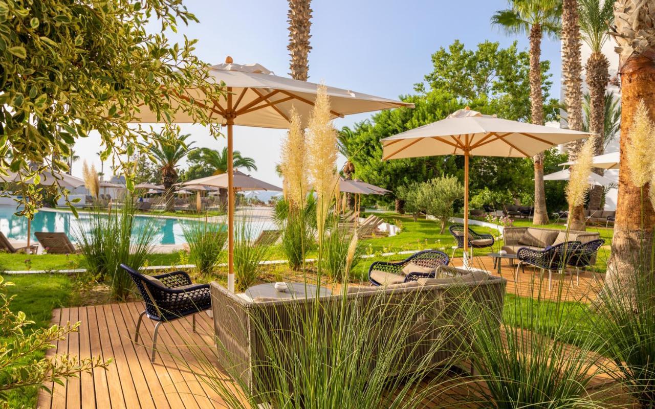 Royal Azur Thalassa Hammamet Exterior foto The resort's pool area
